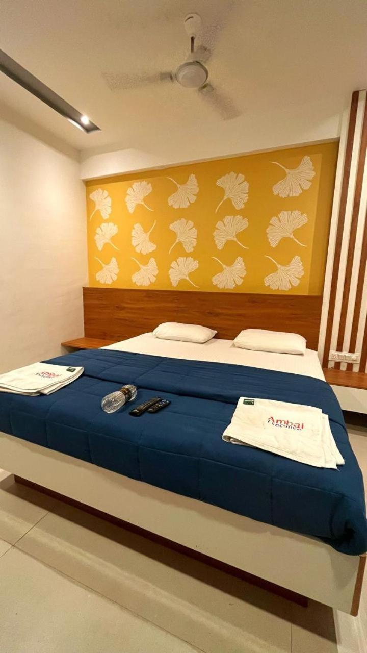 Hotel Ambai Executive Tuljapur Экстерьер фото