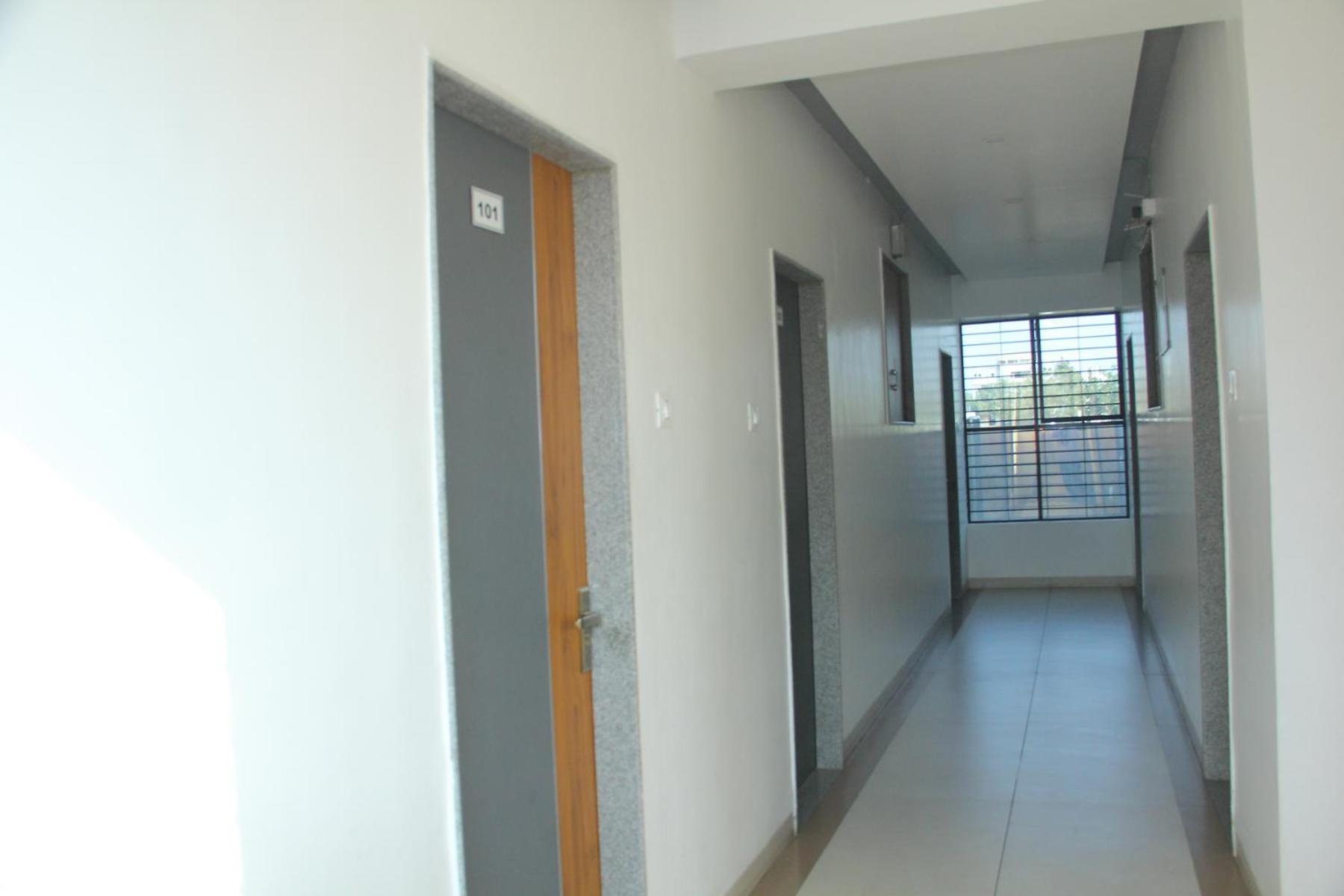 Hotel Ambai Executive Tuljapur Экстерьер фото